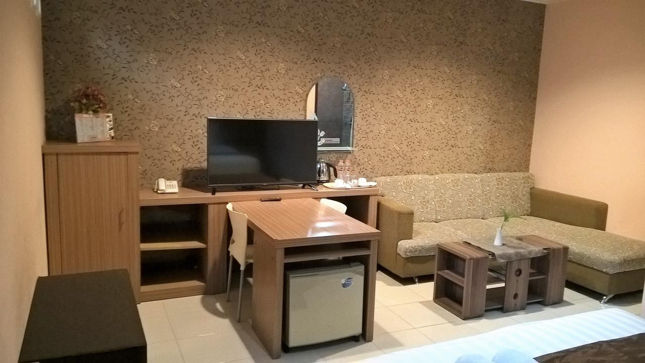 Patria Palace Hotel Blitar Room photo